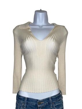 Y2k cream ribbed long sleeve top with collar and V-neckline